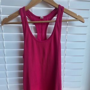 Under Armour Pink Tank